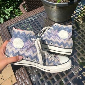 Purple Converse in great shape! Almost never worn
